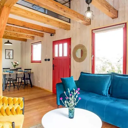 Holiday home 2 Bedroom Lovely In