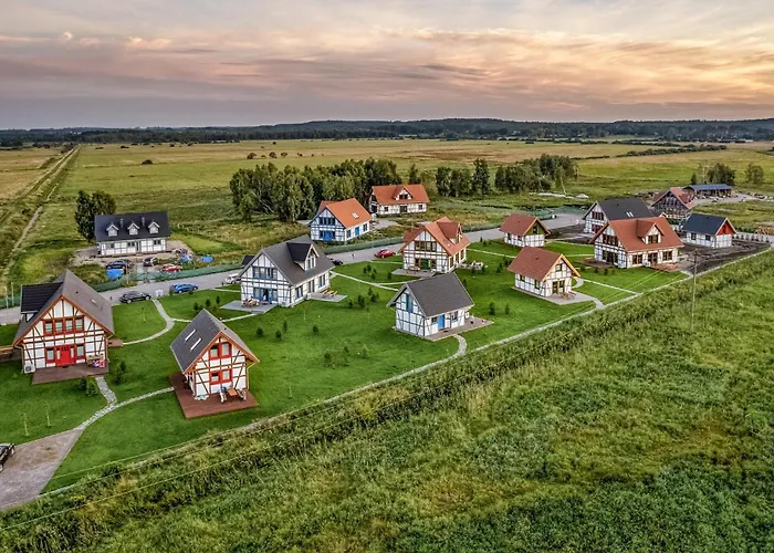 2 Bedroom Lovely In Rowy (Pomerania)